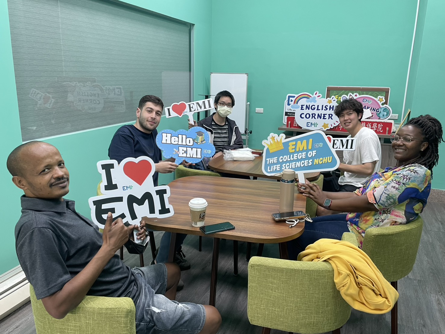 EMI English Corner